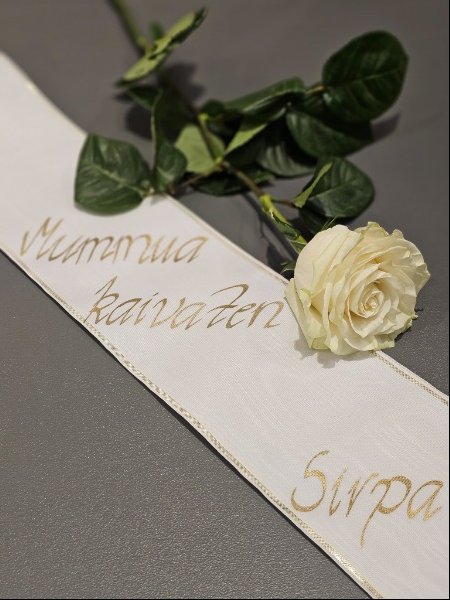 Nauhat surulaitteeseen